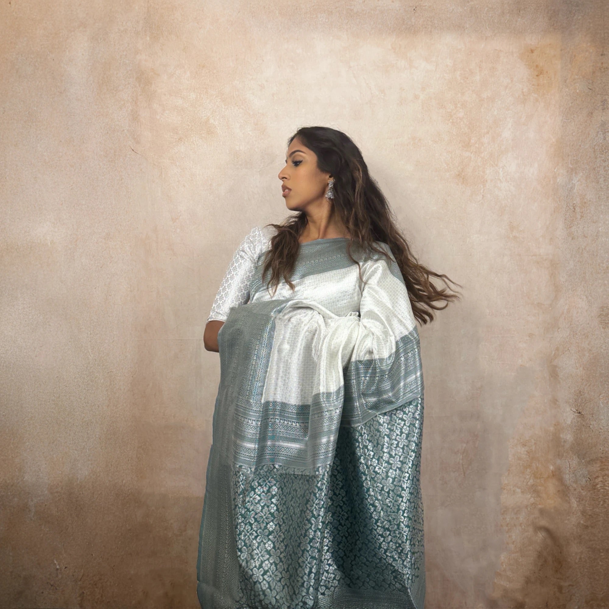 Banarasi (Silver/Green)