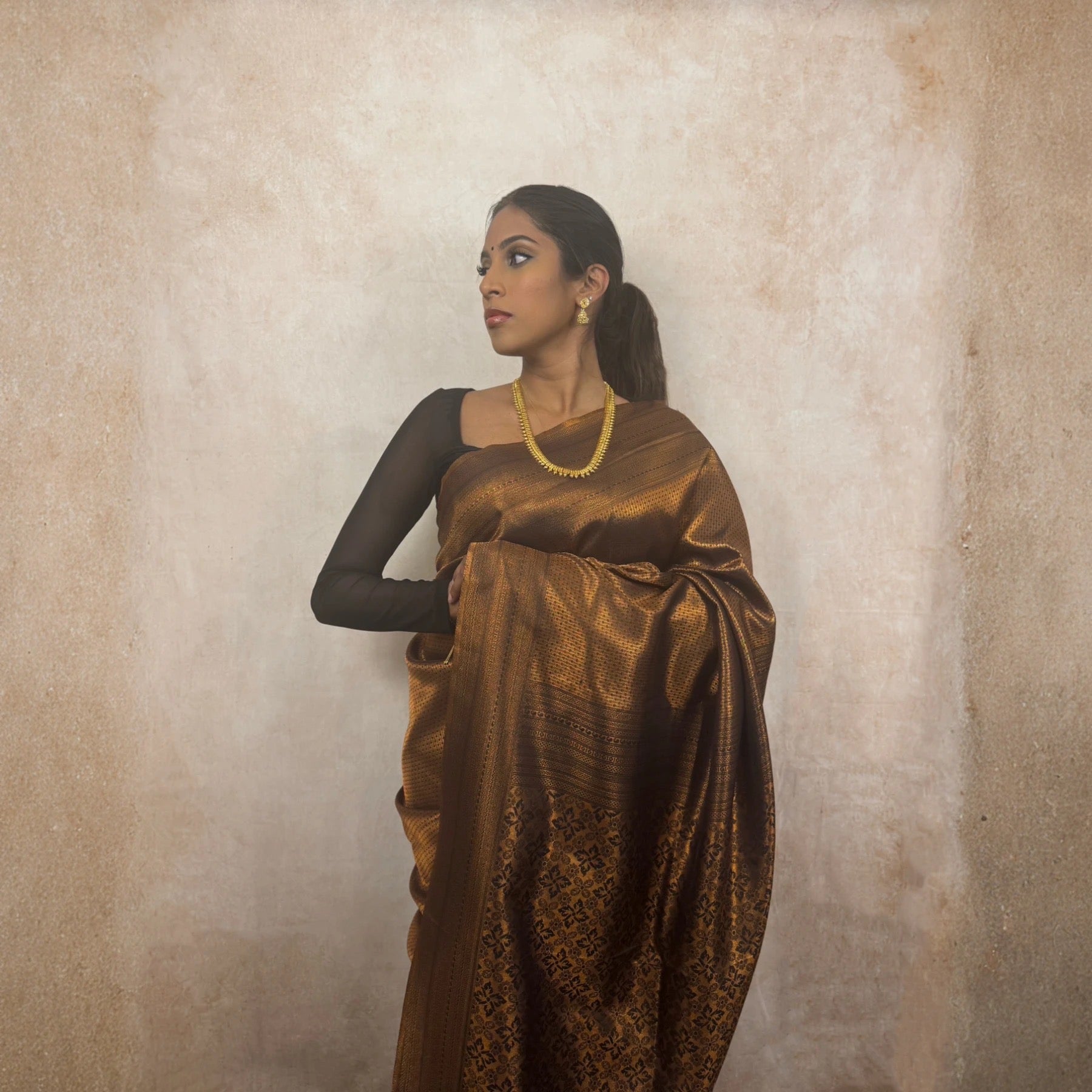 Kubera Soft Silk (Black)