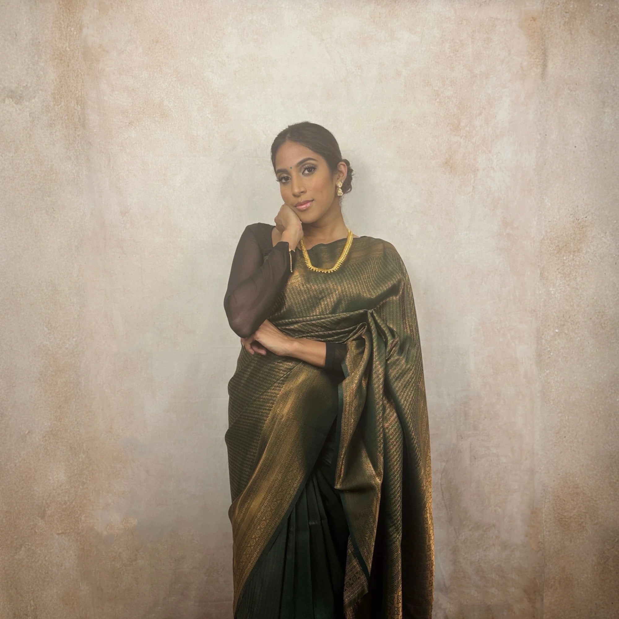 Kubera Soft Silk (Dark Green)