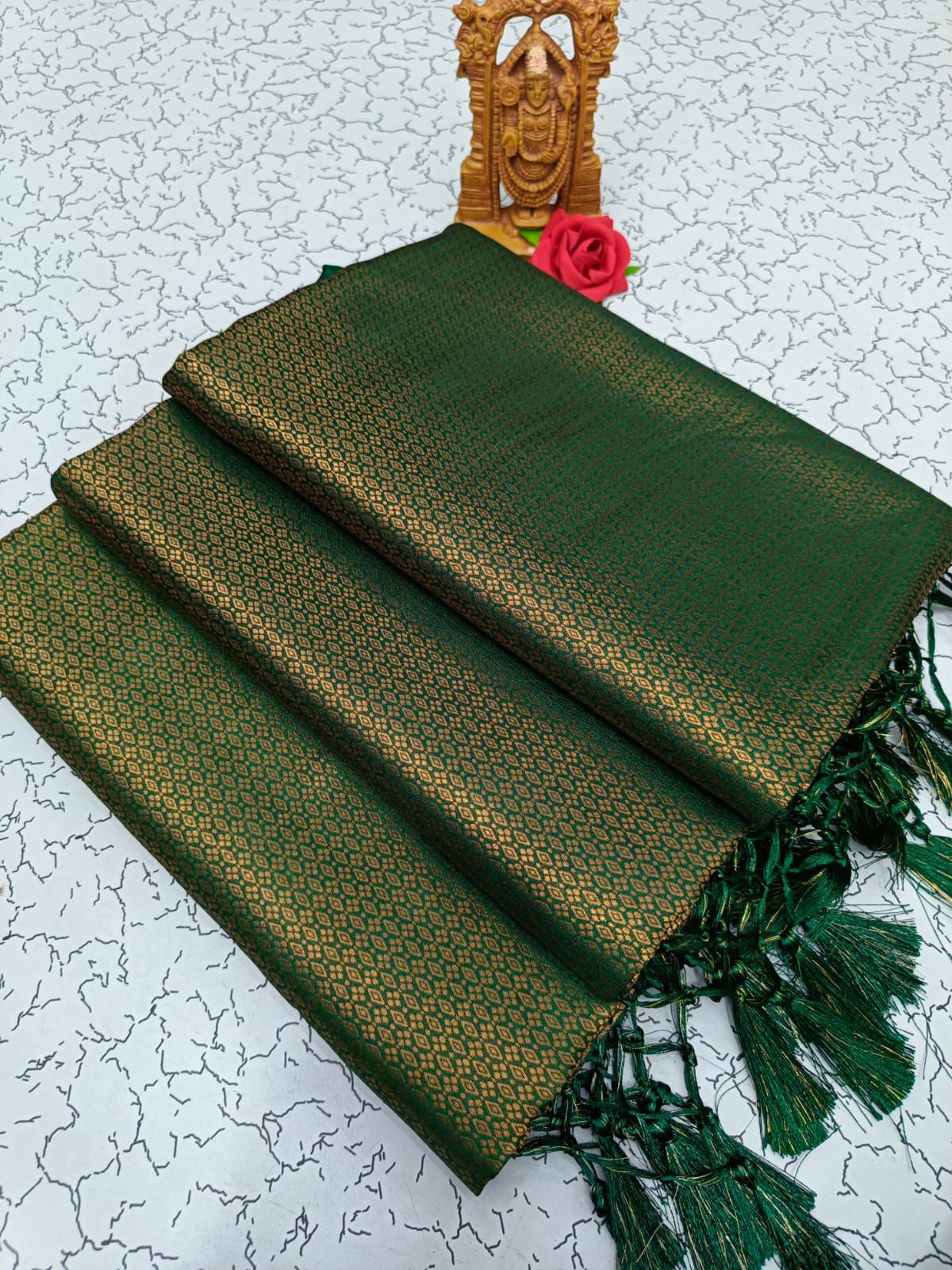 Kubera Soft Silk (Dark Green)