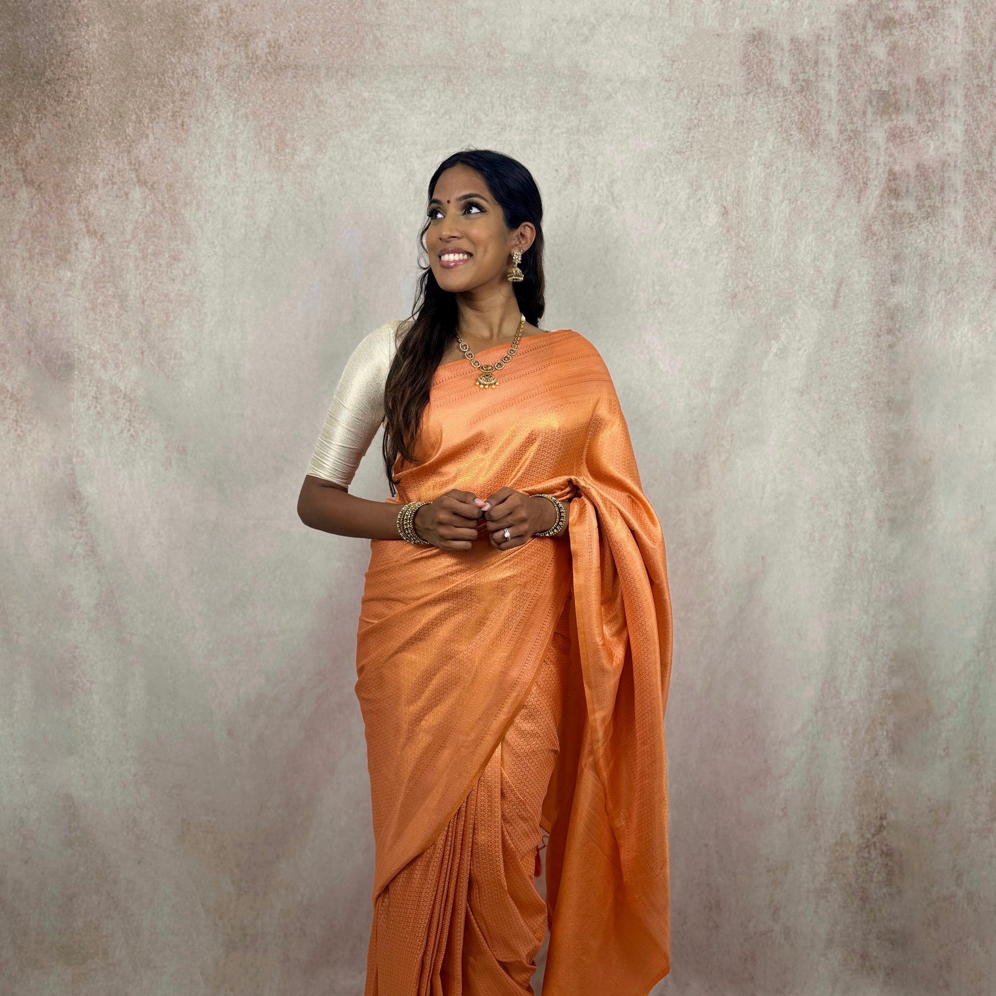 Kubera Soft Silk (Peach)