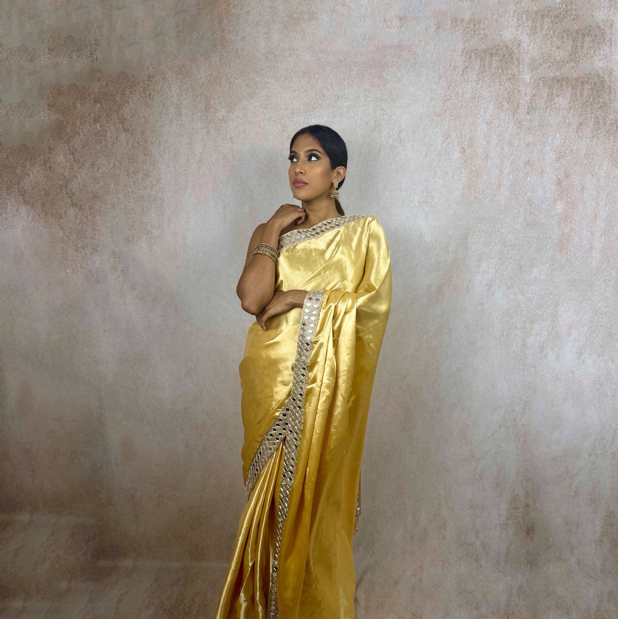 Satin (Gold)